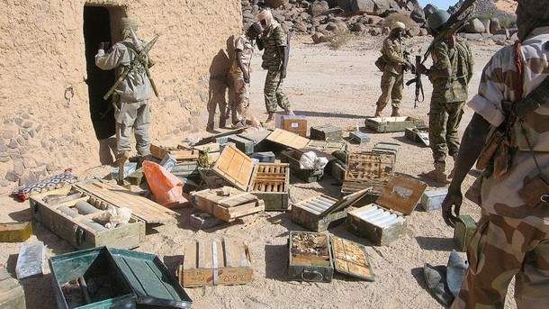 Fouille d'une maison et découverte d'un dépôt de munitions (photo  archives)