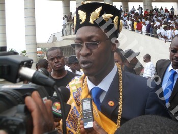 Poulo fait roi par les Maliens de Côte d'Ivoire