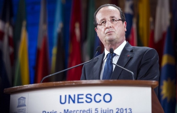 François Hollande lors de la Cérémonie de remise du prix Félix Houphouët Boigny à Paris