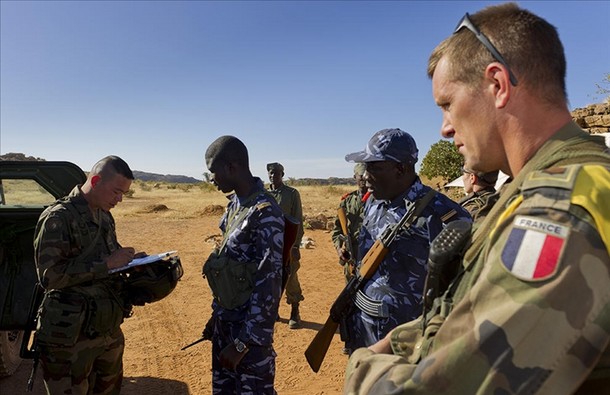 Le 21 janvier 2013, les forces maliennes (FAMA) appuyées par les soldats français de l’opération Serval ont repris aux terroristes le nord 