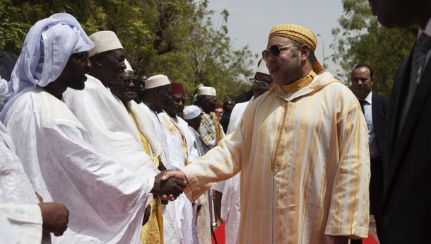 Le roi marocain Mohamed VI à Bamako, le 21 février 2014.
