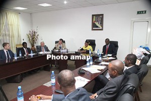 la Banque mondiale et Ministère des finances du Mali ont animé une conference de presse