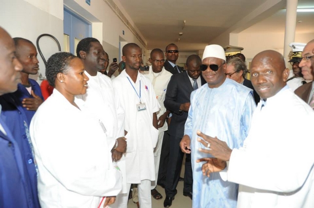 Le Président IBK inaugure l'Hôpital Sominé DOLO de Sévaré