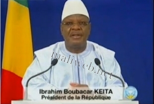 Mali: à la télévision, IBK condamne les violences à Kidal