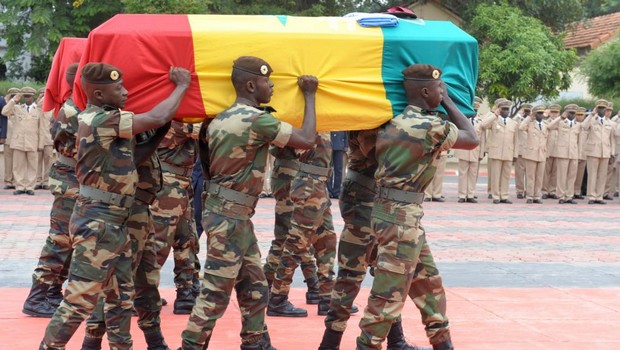 Sénégal: une cérémonie en hommage au soldat tué au Mali