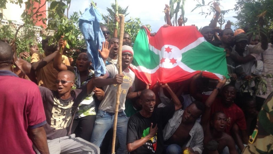 En direct: suivez la tentative de coup d'Etat au Burundi