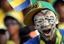 Un supporter de l'équipe du Gabon de football lors de la CAN 2012. AFP PHOTO / FRANCK FIF