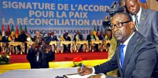 L'accord de paix signé au Mali en question