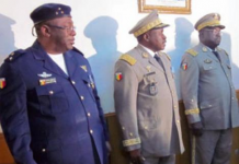 De gauche à droite, Béguélé, Gabriel Poudiougou, , et Youssouf Bamba.