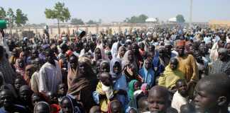 Cetet photo a été prise dans le camp de déplacés de Dikwa, le 2 février 2016. C'est dans ce camp qu'au moins 58 personnes ont été tuées dans deux attaques-suicides attribuées à Boko Haram, le 9 février 2016. © STRINGER / AFP