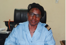 Inspecteur des douanes Bintou Somba Samaké, chef de visite bureau principales douanes de Faladié