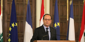 Égypte : Hollande est arrivé au Caire