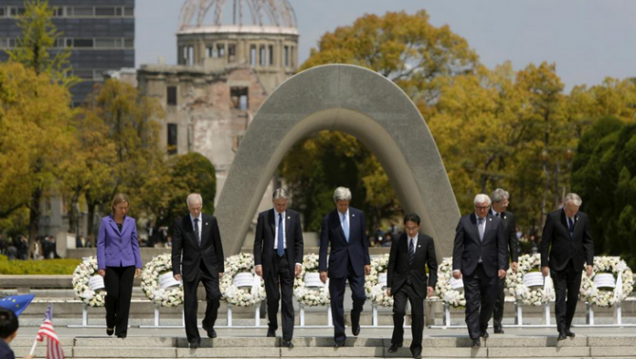 A Hiroshima, John Kerry réclame un «monde sans armes nucléaires»