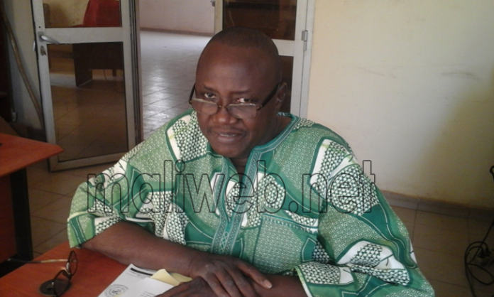 Ousmane Berthé, président de l’association des travailleurs compresses du Mali : « On a voulu faire de nous des parias sociaux ! »