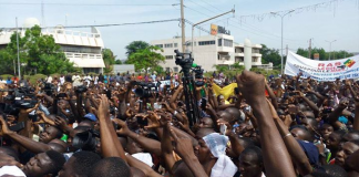 Bamako : De milliers de manifestants dans la rue pour dire "non à la mauvaise gouvernance"