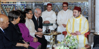 Mohammed VI recevant en audience des congressmen américians lors d'une précédente visite au Maroc. © Copyright : DR (MAP)