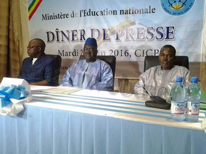 Le ministre de l’Education nationale, Kénékouo dit Barthélémy Togo