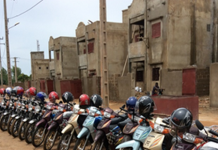 Ministère de l’Habitat et de l’Urbanisme : Remise des clés de plus d’une cinquantaine de motos, Le ministre Ousmane KONE renforce les capacités de la DNUH.