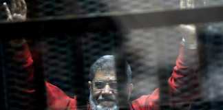 La justice annule une peine de prison à vie pour Morsi