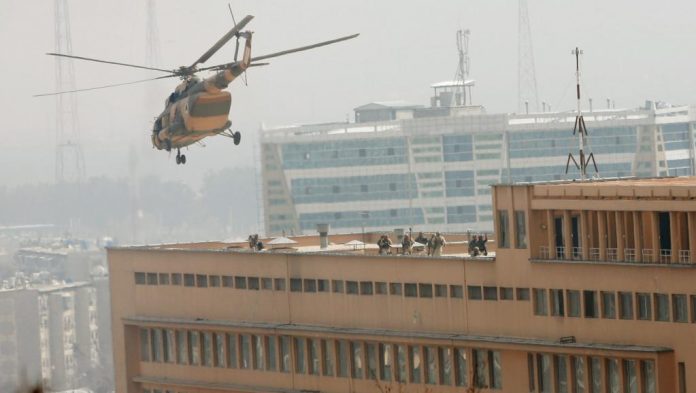 Afghanistan: attaque d'un hôpital militaire à Kaboul revendiqué par le groupe EI