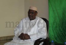 Cérémonie de passation de services et de pouvoirs à la primature entre Abdoulaye Idrissa MAIGA et Modibo KEITA