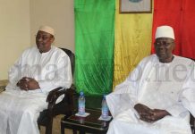 Cérémonie de passation de services et de pouvoirs à la primature entre Abdoulaye Idrissa MAIGA et Modibo KEITA