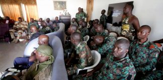 Côte d'Ivoire: revirement des soldats mutins qui renoncent à leurs primes