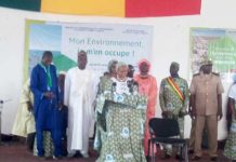 le   ministre de l’Environnement, de l’Assainissement et du Développement durable, Mme Kéita Aïda M’Bo