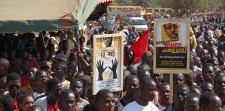 Manifestation pour exiger la lumière sur l’assassinat de Norbert Zongo en 2008, à Ouagadougou, Burkina Faso. © AFP PHOTO/STRINGER