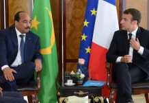 L«'Alliance pour le Sahel» est l'initiative lancée par Emmanuel Macron (G), ici avec le président mauritanien (G), lors du G5 Sahel le 2 juillet 2017.