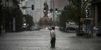 Une rue inondée à Shenyang, dans la province du Liaoning, le 14 juillet 2017 / © AFP/Archives / FRED DUFOUR