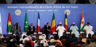 Les présidents du Burkina Faso, Roch Marc Christian Kabore, de Mauritanie, Ould Abdel Aziz, de France, Emmanuel Macron, du Mali, Ibrahim Boubacar Keita, du Tchad, Idriss Deby Itno et du Niger, Mahamadou Issoufou le 2 juillet à Bamako