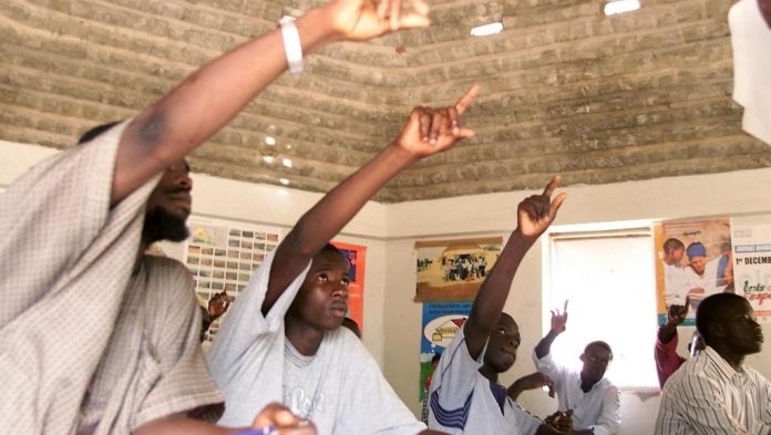 Des jeunes sénégalais en classe. (photo d'illustration) © AFP/SEYLLOU