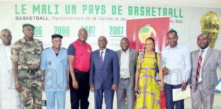 Pour soutenir les aigles basketteuses : Le Cnosm offre 10 millions Fcfa à la Fédération malienne de basket-ball