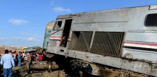 Sur le site d'un accident de trains près d'Alexandrie en Egypte, le 11 août 2017 / © AFP /