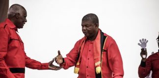 Joao Lourenço met fin à l'ère Santos après 38 ans de règne en Angola