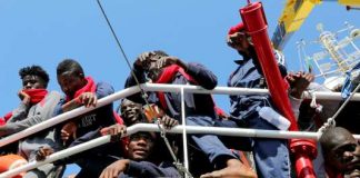 Entre la Libye et l’Italie, petits arrangements contre les migrants