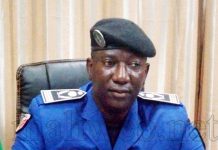 Le commandant de la CCR, commissaire principal de police Abdoulaye Coulibaly : - "Il est anormal qu'un élément des forces armées et de sécurité circule à bord d'un véhicule sans pièces"