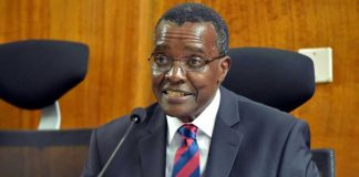 Le président de la Cour suprême kenyane David Maraga à Nairobi le 25 octobre 2017 / © AFP / SIMON MAINA