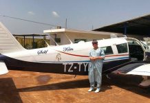 Salif KEITA s'offre un avion privé qu'il a baptisé "le cheval blanc".