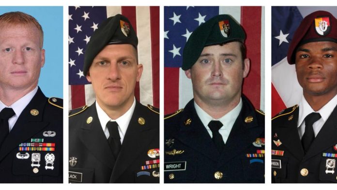 Les quatre sergents des forces spéciales américaines tués le 4 octobre dans une embuscade au Niger. De gauche à droite: Jeremiah Johnson, Bryan Black, Dustin Wright et La David Johnson. Army Special Operations Command/Handout via REUTERS