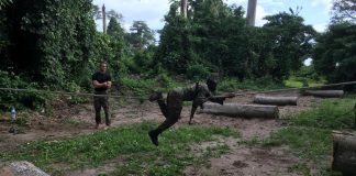 Des formateurs français proposent régulièrement des formations à l'armée ivoirienne, pour aguerrir ses soldats et en faire des troupes.