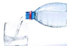 bouteilles d’eau minérale