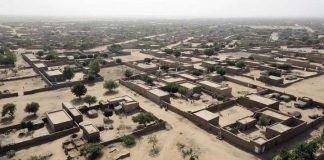 Une vue aérienne de Gao, dans le nord du Mali