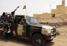 Une patrouille de l'armée malienne à Kidal