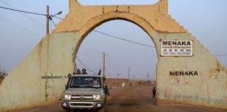 Patrouille conjointe des Fama et du Gatia dans la région de Ménaka