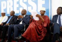 Conférence de presse des candidats de l'opposition après le premier tour de la présidentielle. Bamako, le 1er août 2018.