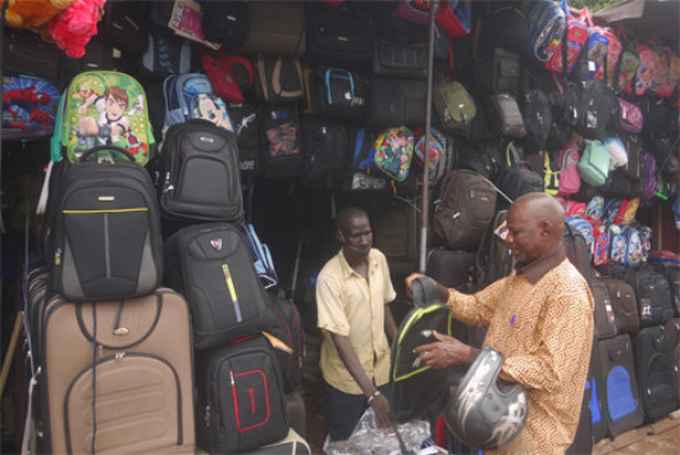 maliweb Rentr e scolaire La p riode des bonnes affaires