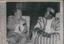 Modibo Kéita du Mali et de Mao Zedong de la Chine