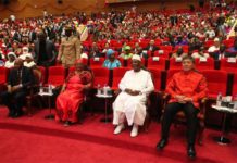 Le président Ibrahim Boubacar Keïta présidant la cérémonie de réouverture